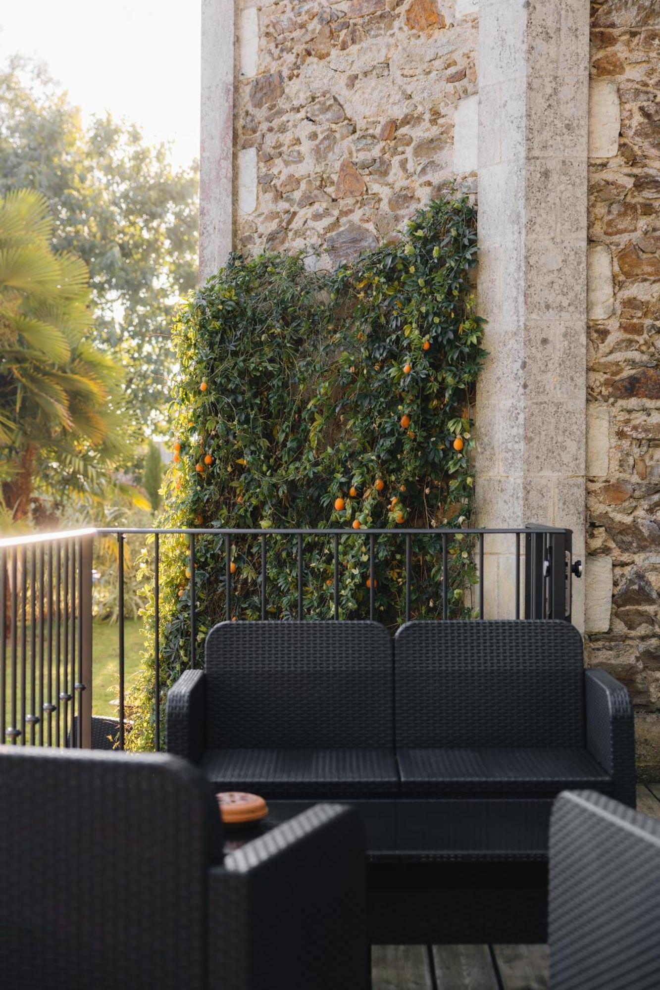 La Maison D'Olivier Mesnard-la-Barotière Exteriör bild